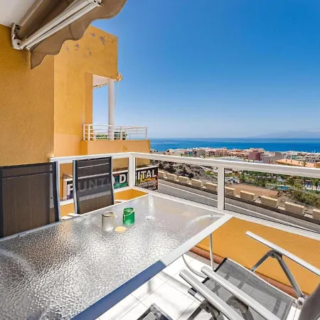 Royal Condor One Bed With Viws To The Cliffs And Atlantic Ocean *